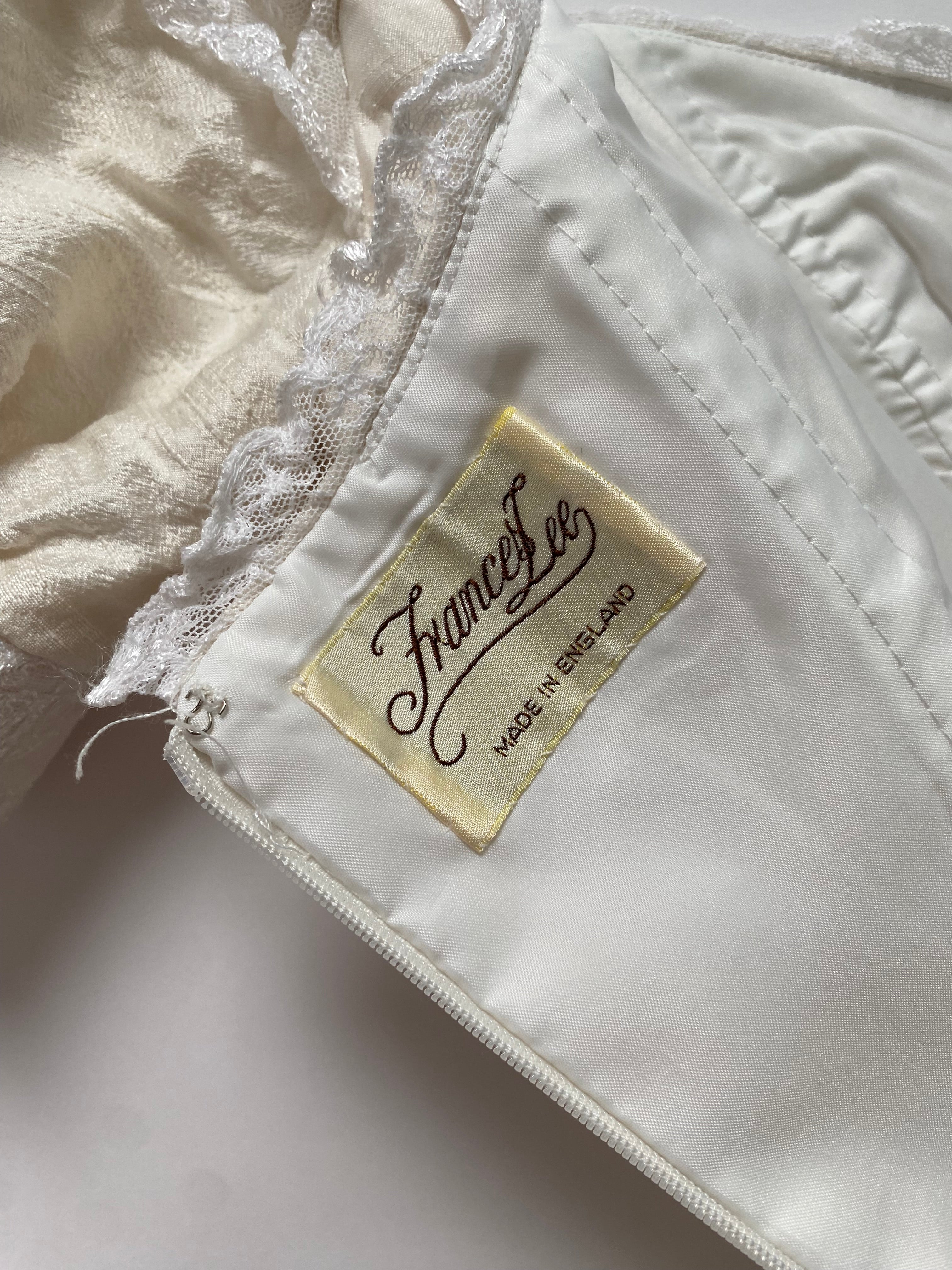 Vintage 90s Raw Silk Puff Sleeve Wedding Dress with Lace Accented Basque Bodice