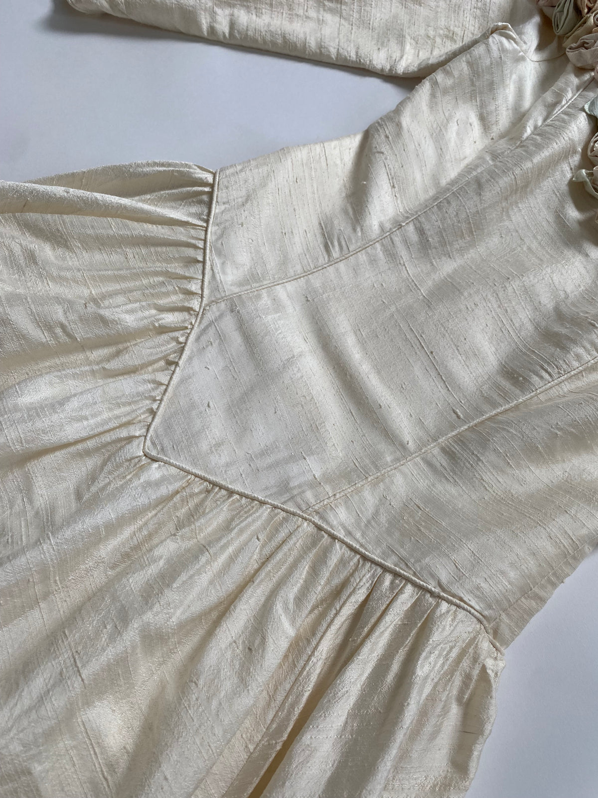 Vintage Rosette Off Shoulder Raw Silk Wedding Dress