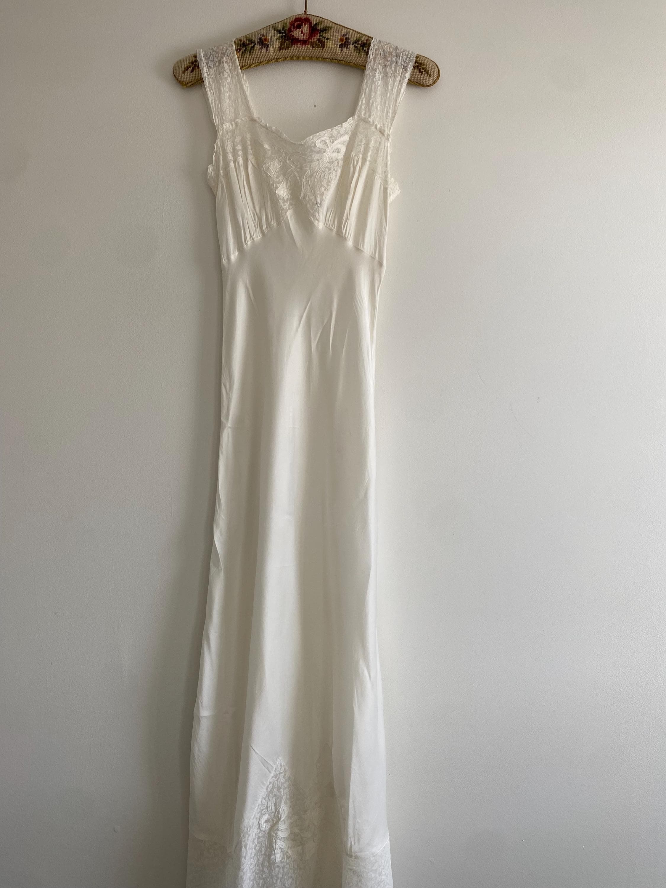 1930s Vintage Slip Dress with Lace and Embroidery Details