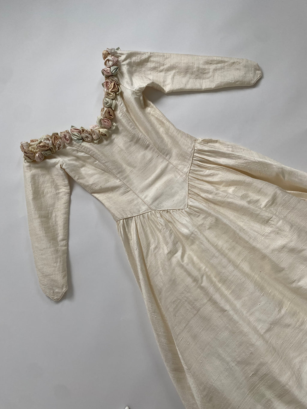 Vintage Rosette Off Shoulder Raw Silk Wedding Dress