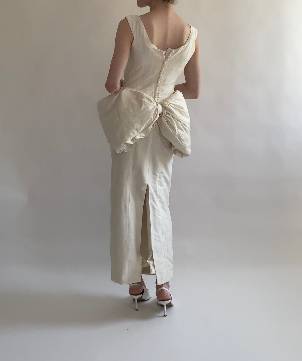 1980s Wedding Dress with a Statement Bow Detail