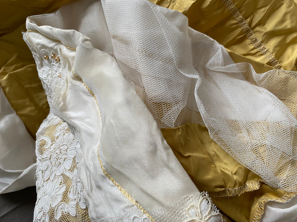 Distressed Vintage 2000s Wedding Gown