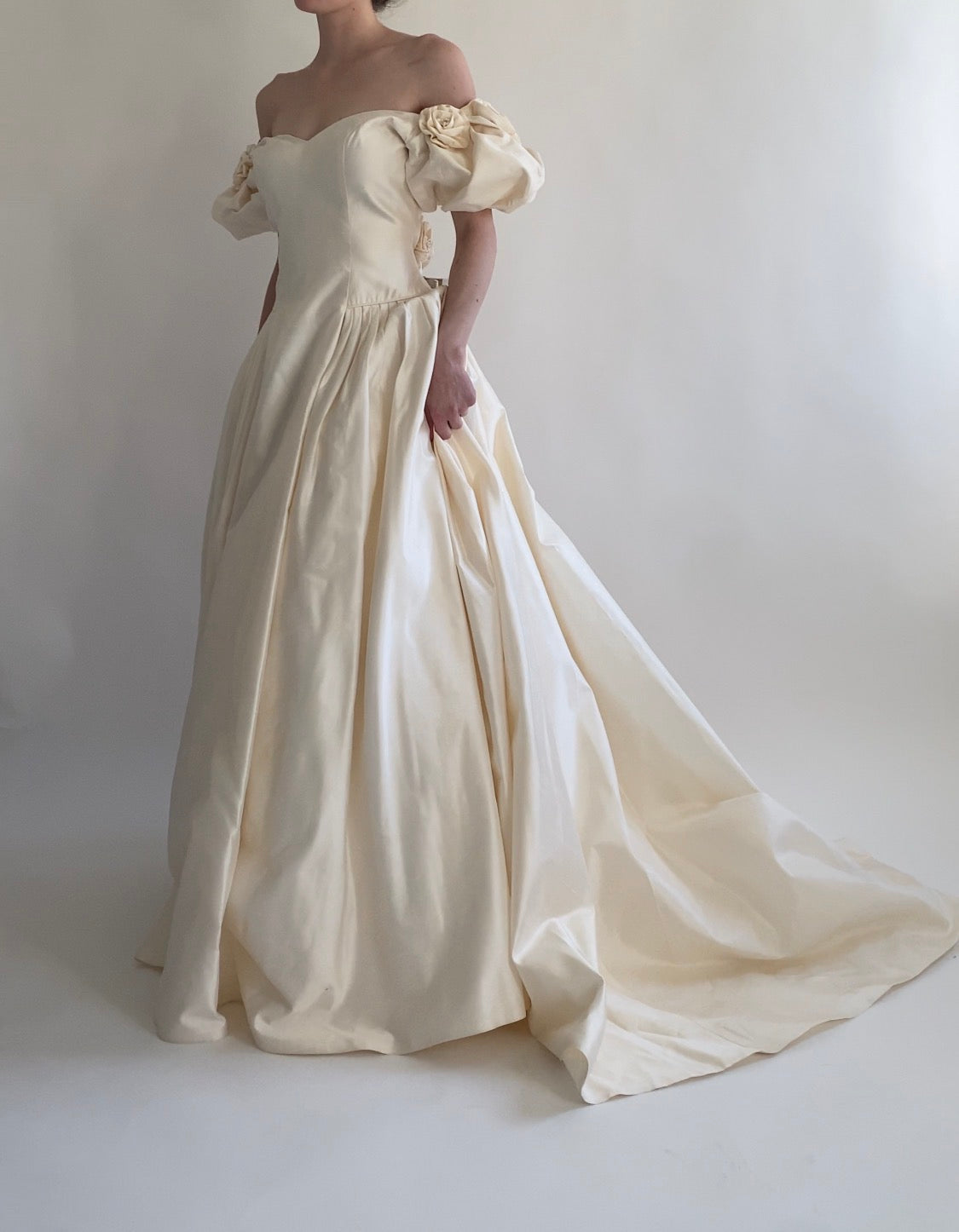 Vintage Silk Wedding Dress 013