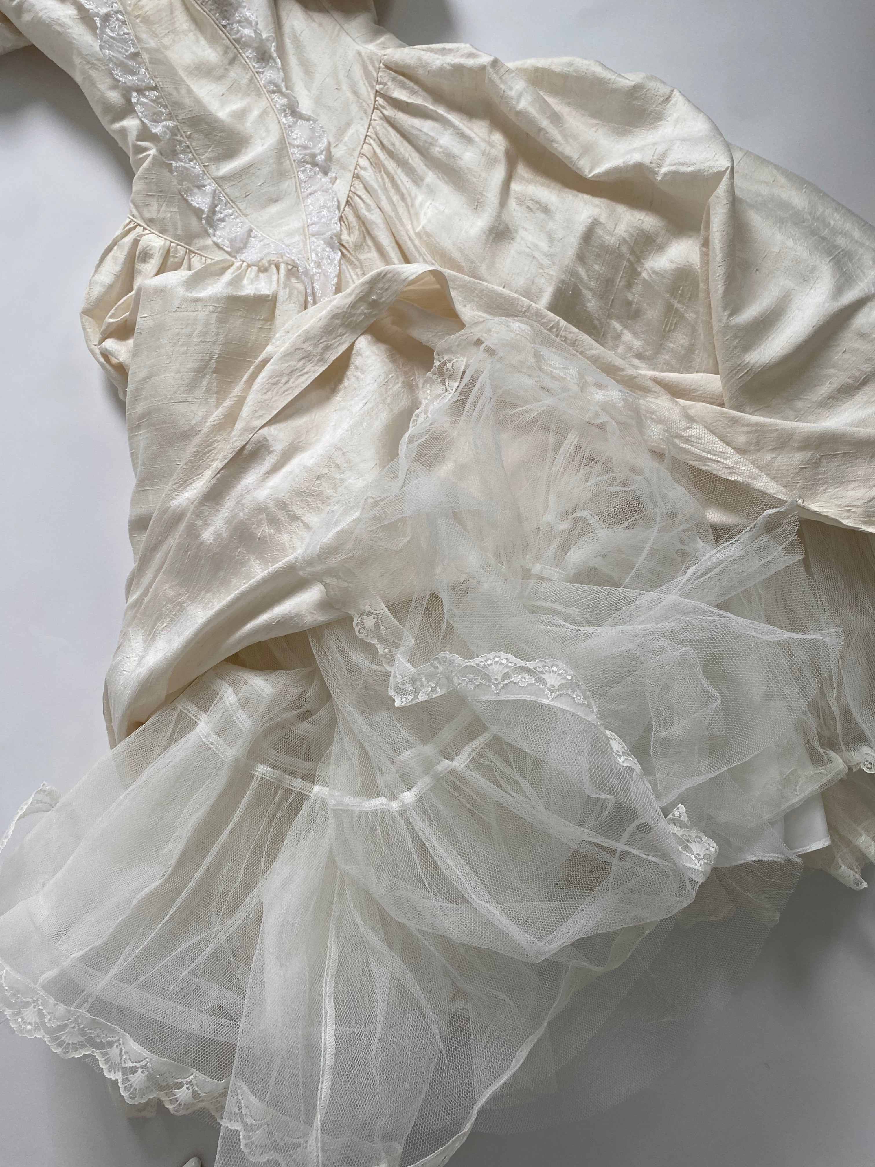 Vintage 90s Raw Silk Puff Sleeve Wedding Dress with Lace Accented Basque Bodice