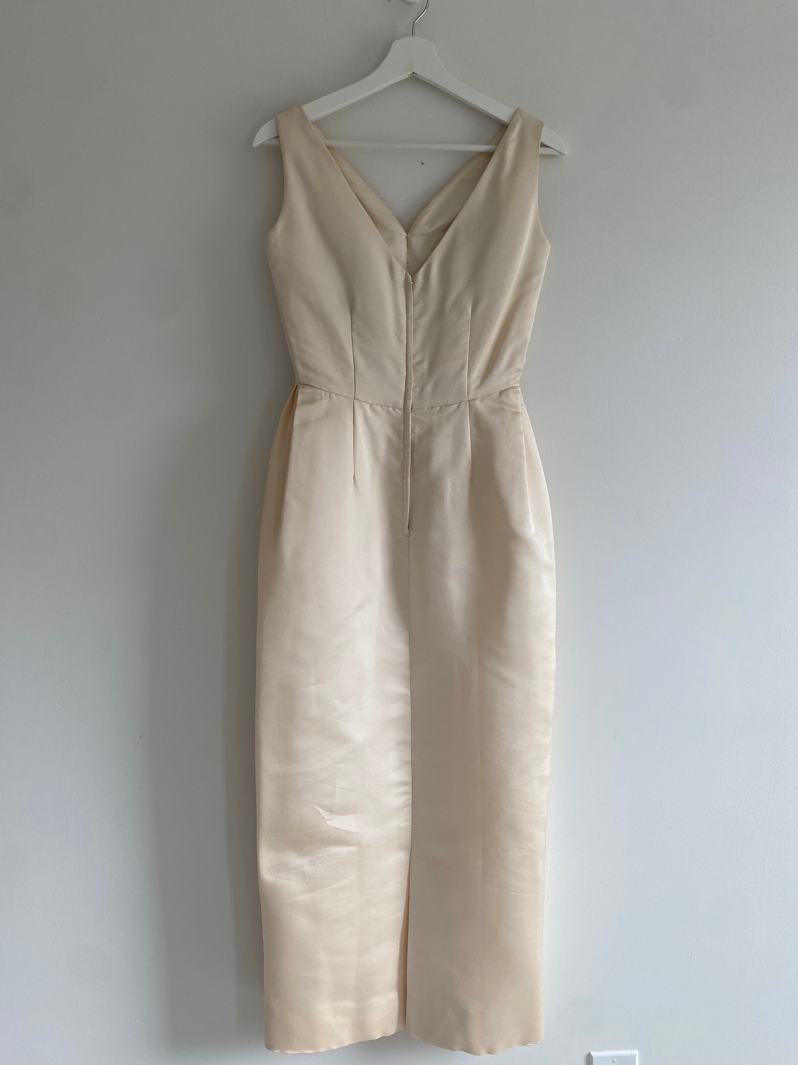 Vintage 1960s Wedding Dress