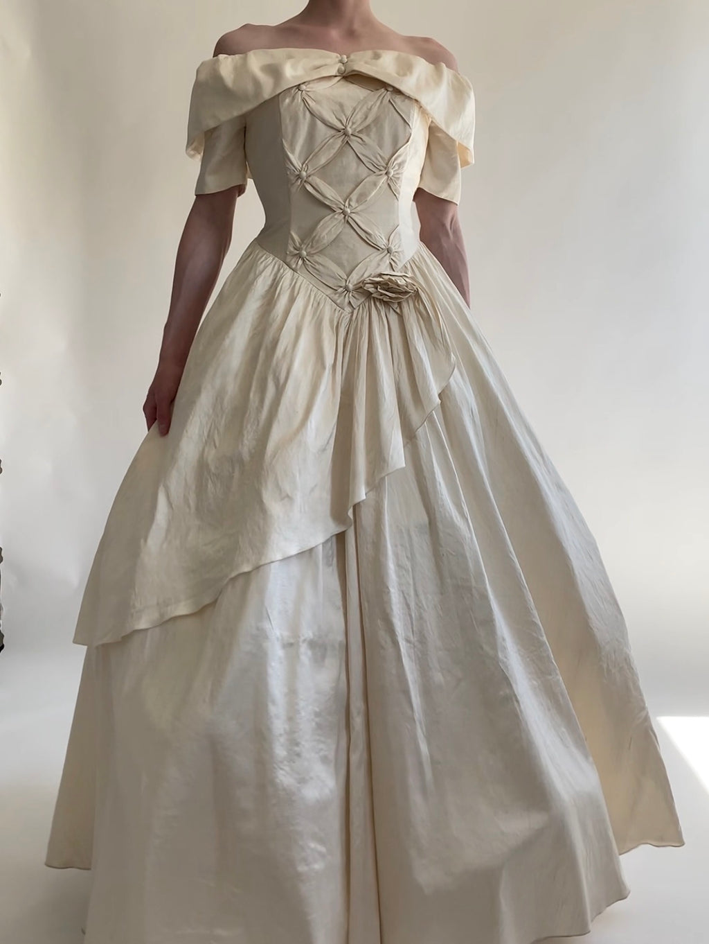 Vintage 1980s Silk Wedding Dress