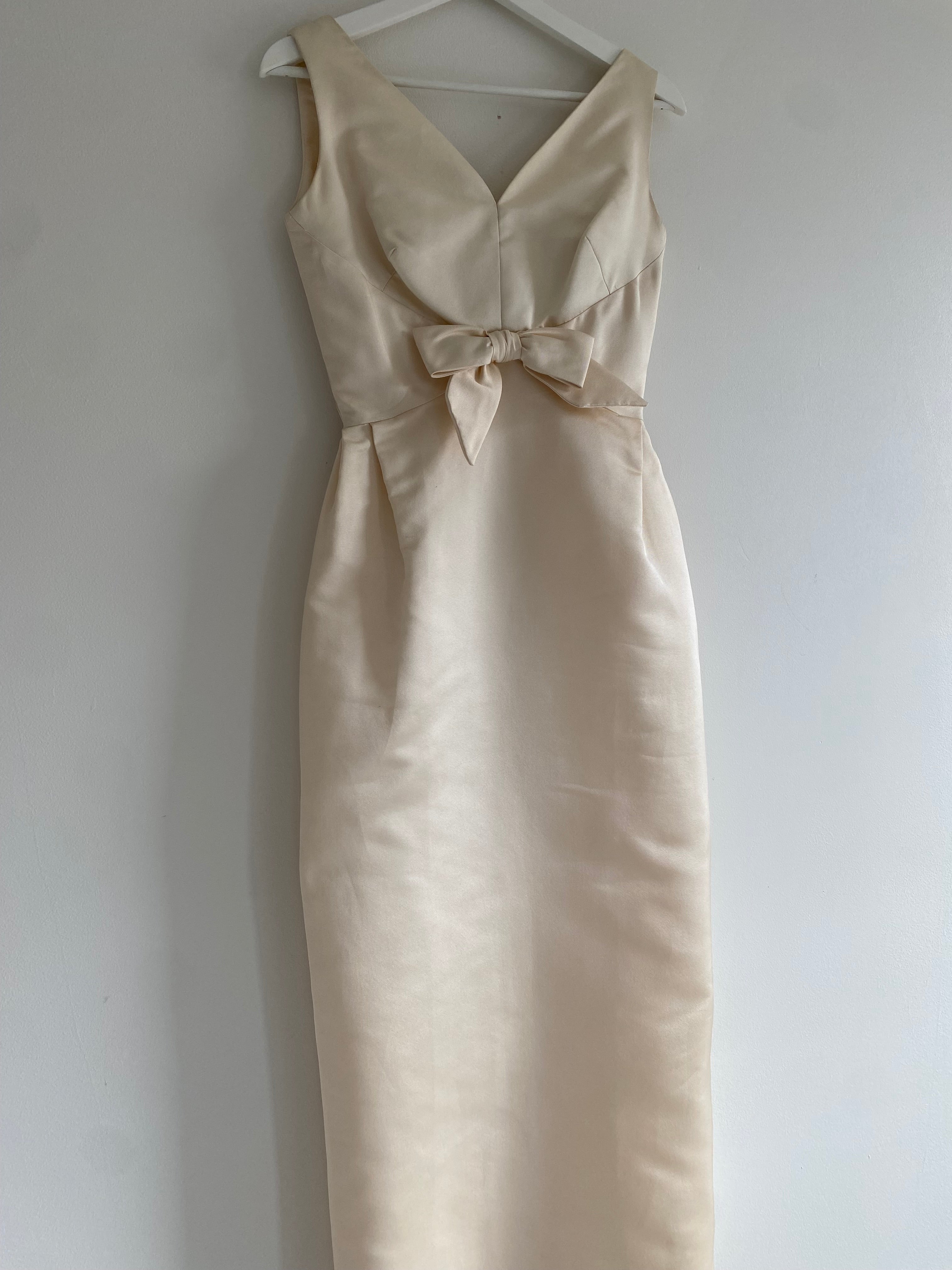 Vintage 1960s Wedding Dress