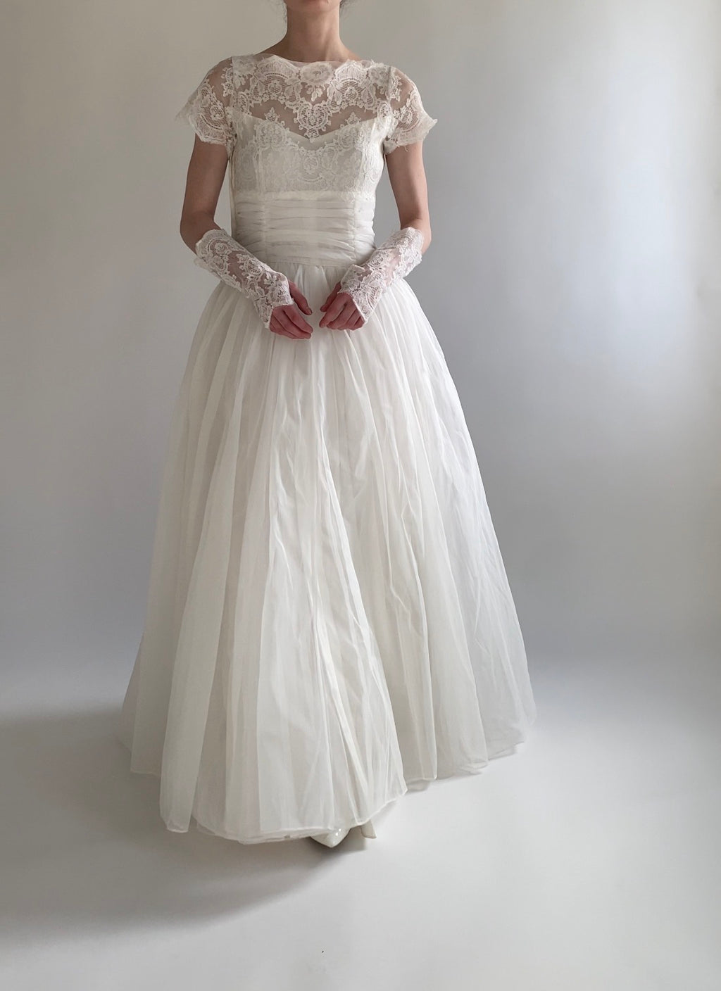 Archive No. 017 — 1950s Lace Wedding Gown + Gloves