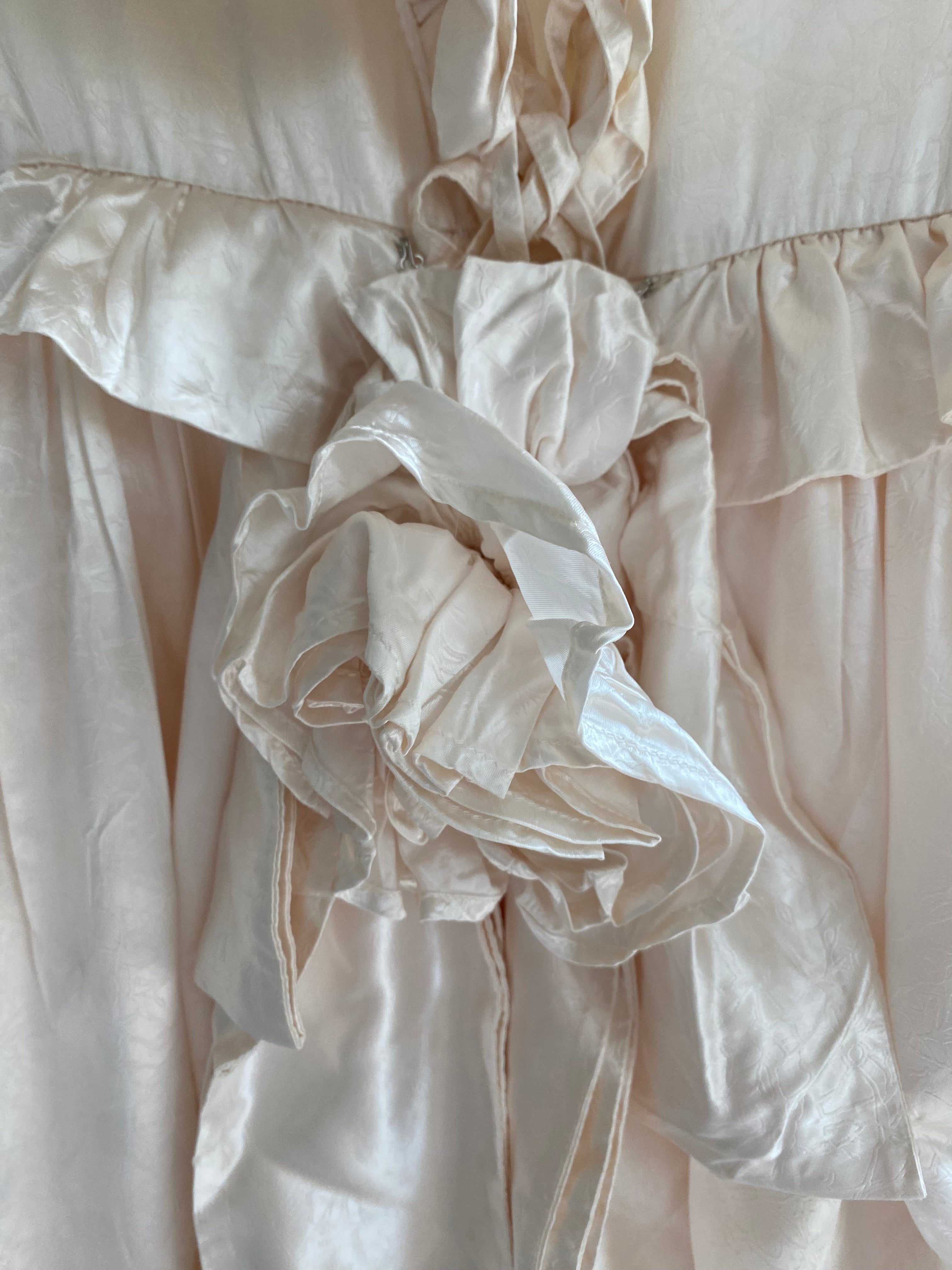 Vintage Victorian Inspired 1980s Wedding Dress in XS