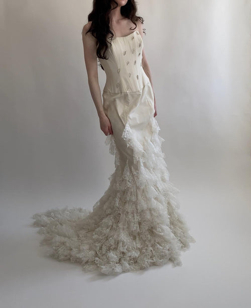 1990s Strapless Lace Wedding Gown