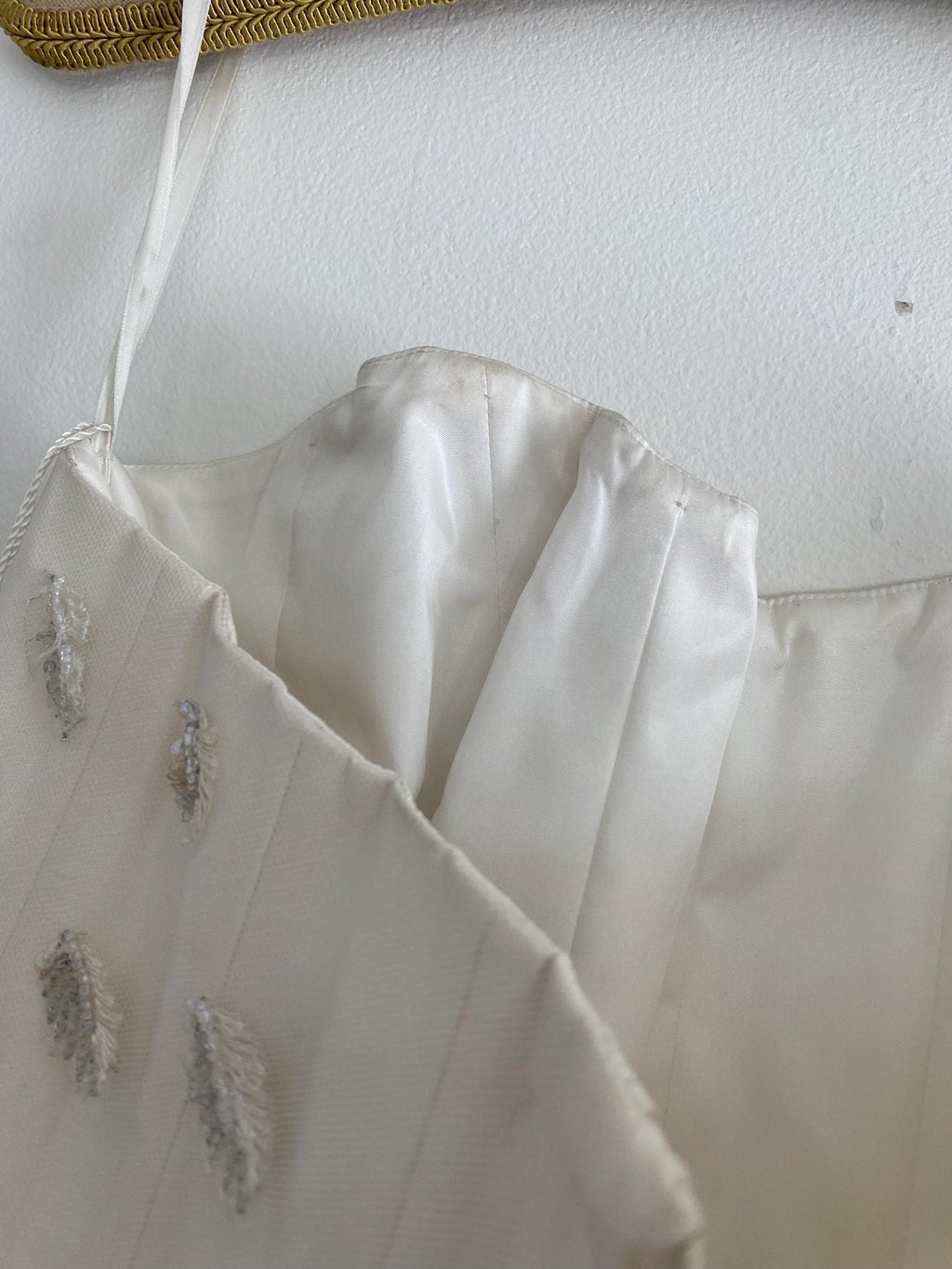 1990s Strapless Lace Wedding Gown