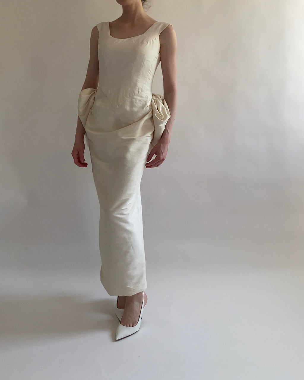 1980s Wedding Dress with a Statement Bow Detail