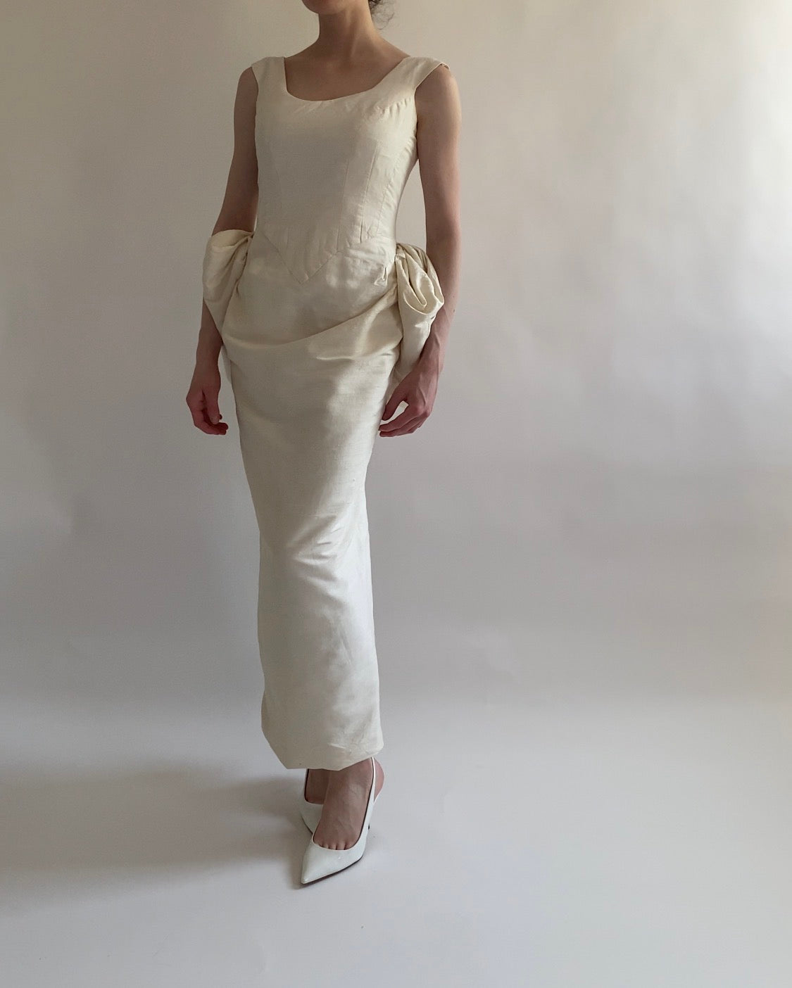 1980s Wedding Dress with a Statement Bow Detail