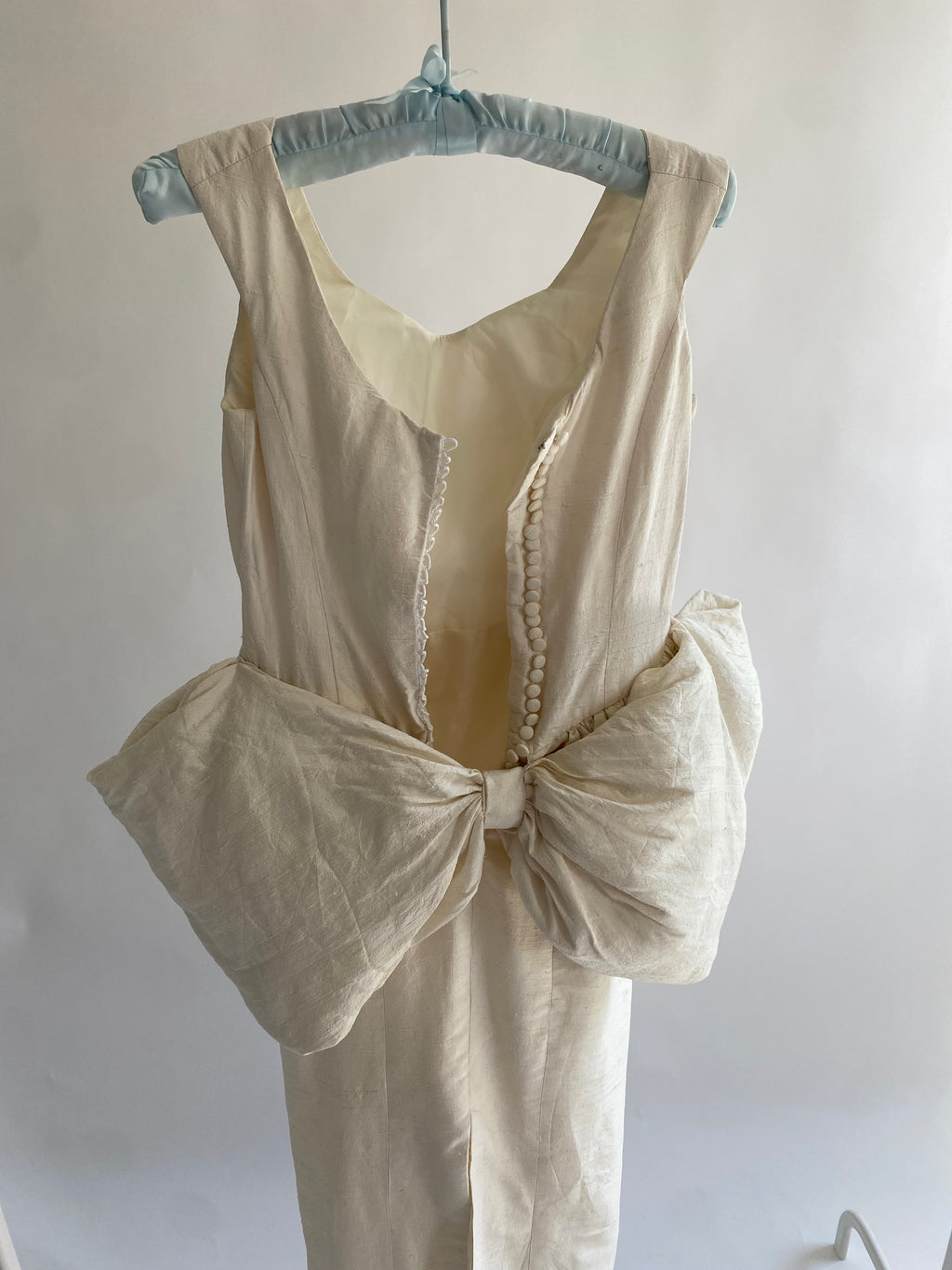 1980s Wedding Dress with a Statement Bow Detail
