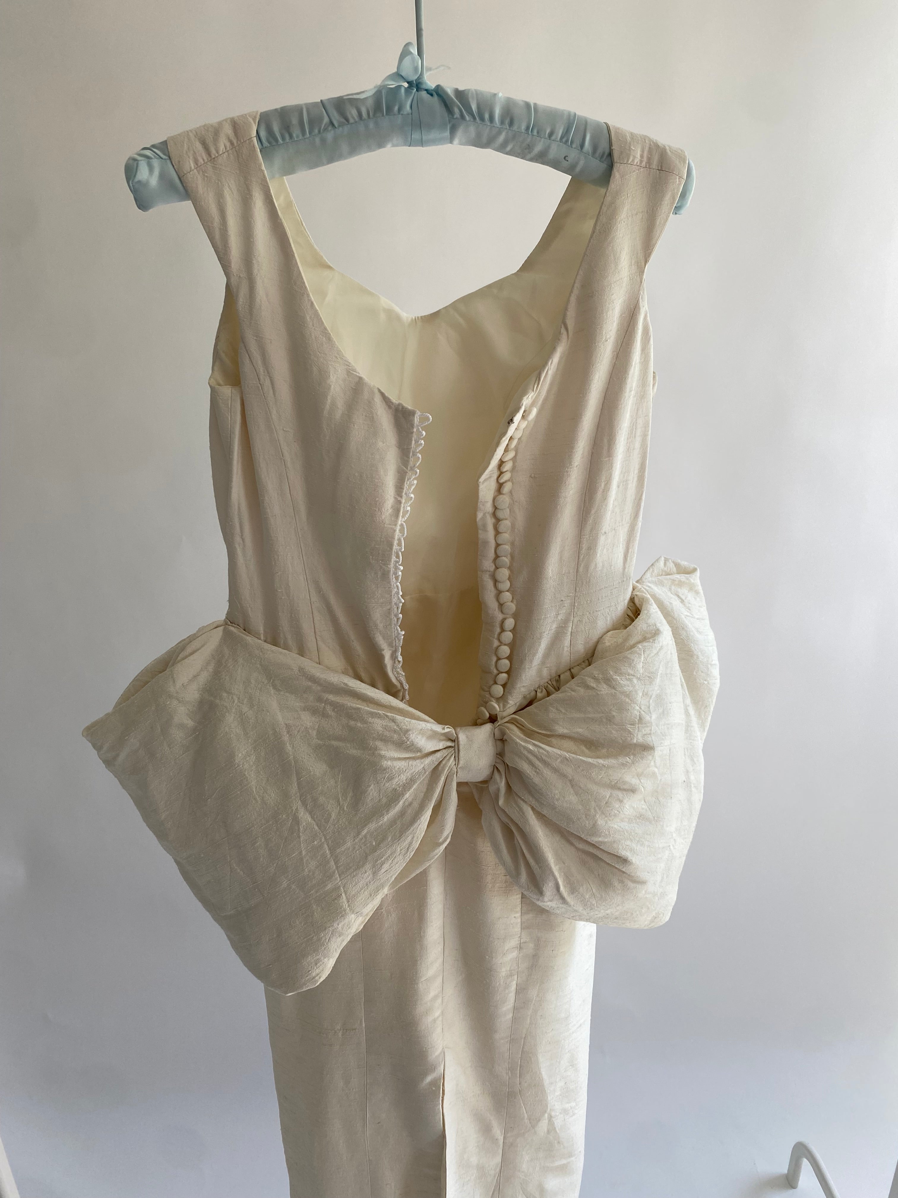 1980s Wedding Dress with a Statement Bow Detail