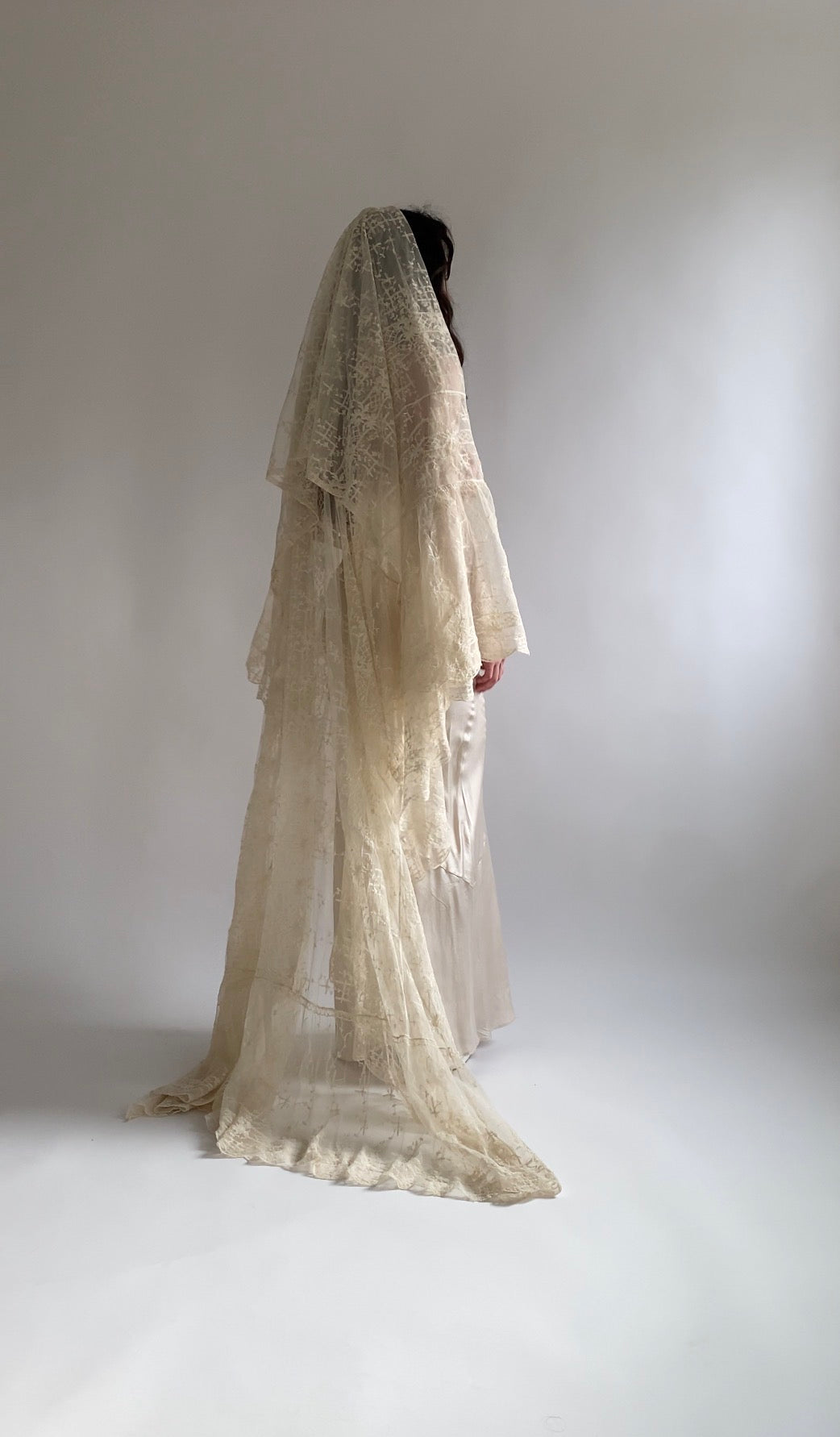 Antique Lace Veil