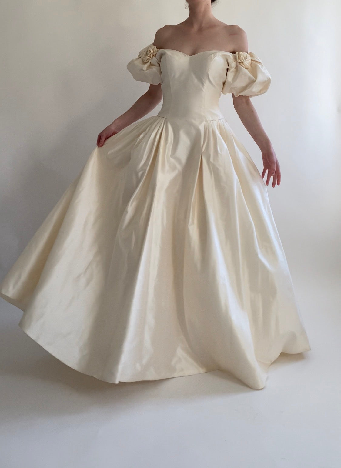 Vintage Silk Wedding Dress 013