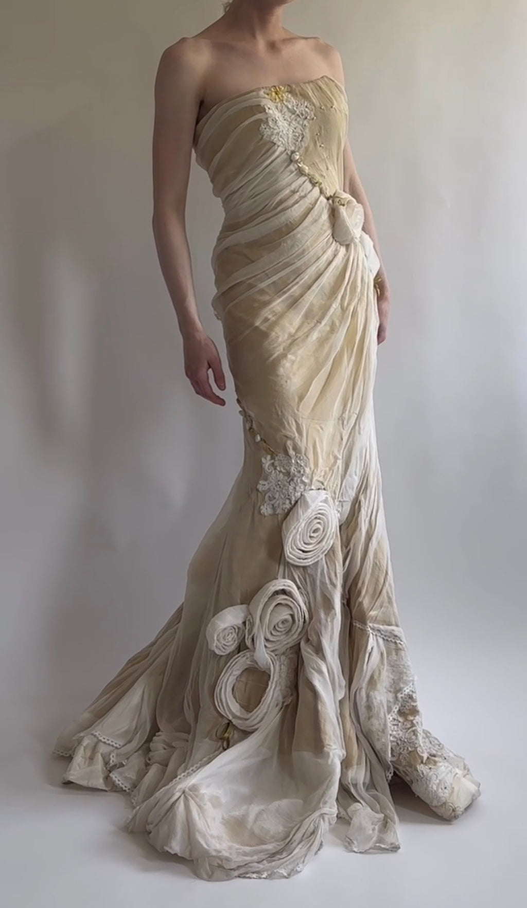 Distressed Vintage 2000s Wedding Gown