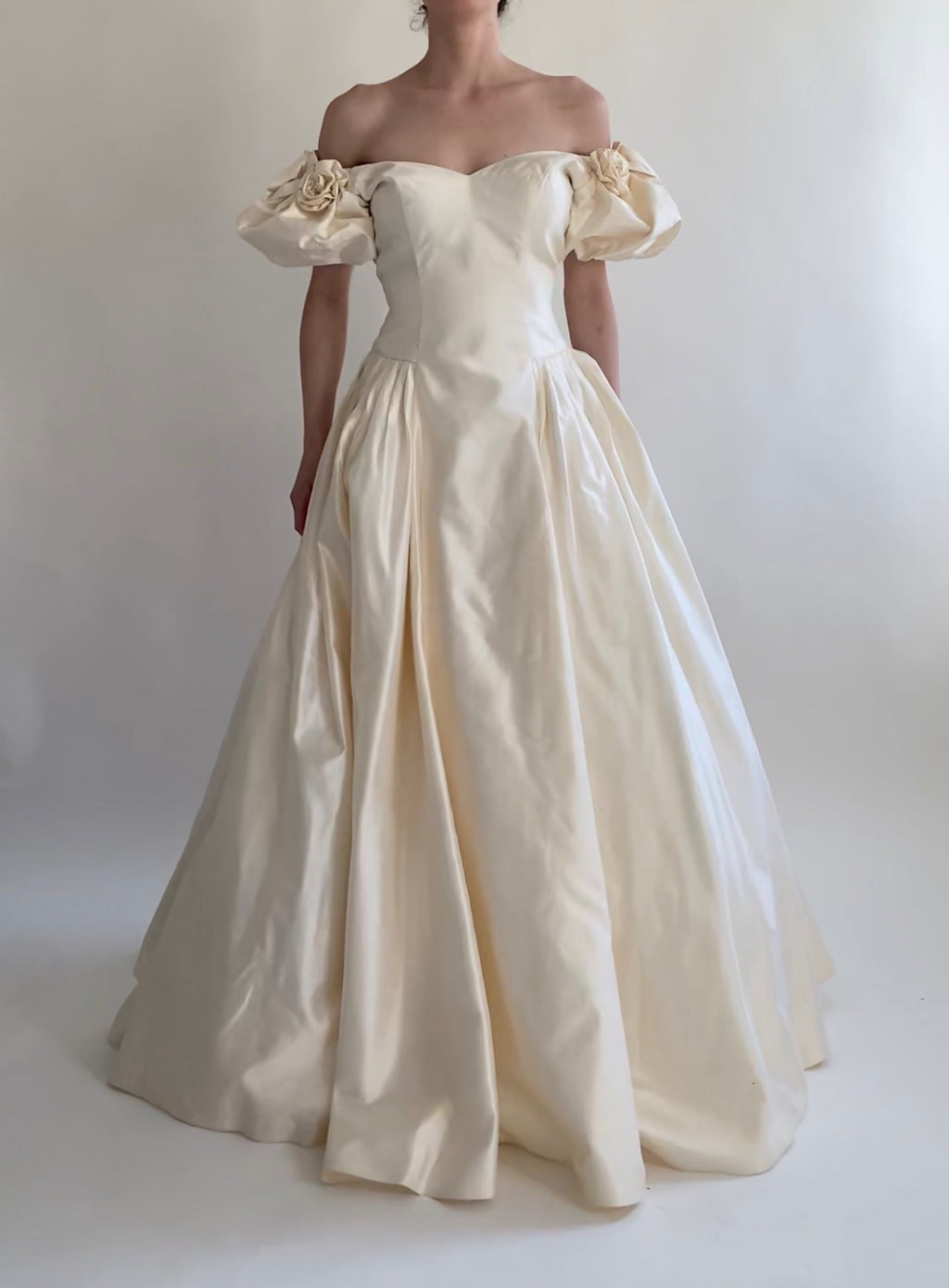 Vintage Silk Wedding Dress 013