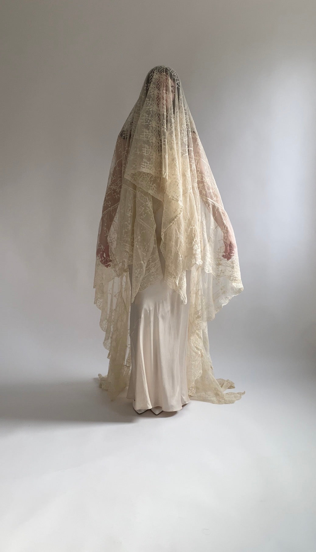 Antique Lace Veil