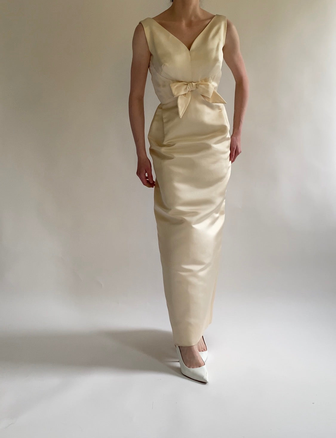 Vintage 1960s Wedding Dress