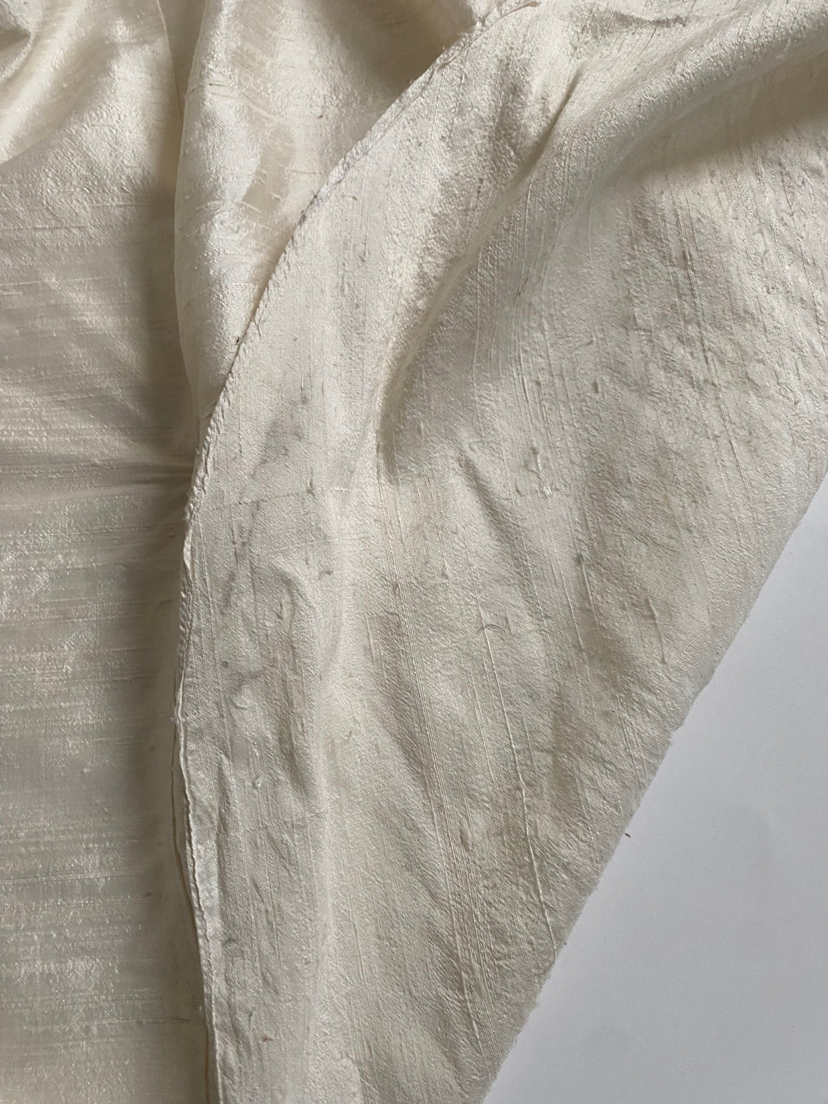 Vintage Rosette Off Shoulder Raw Silk Wedding Dress