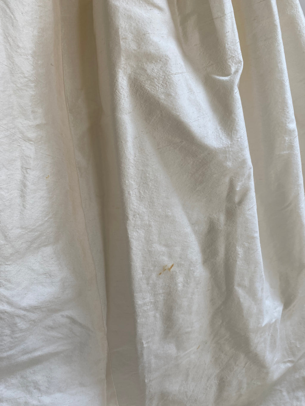 1980s Rose Trimmed Silk Wedding Dress