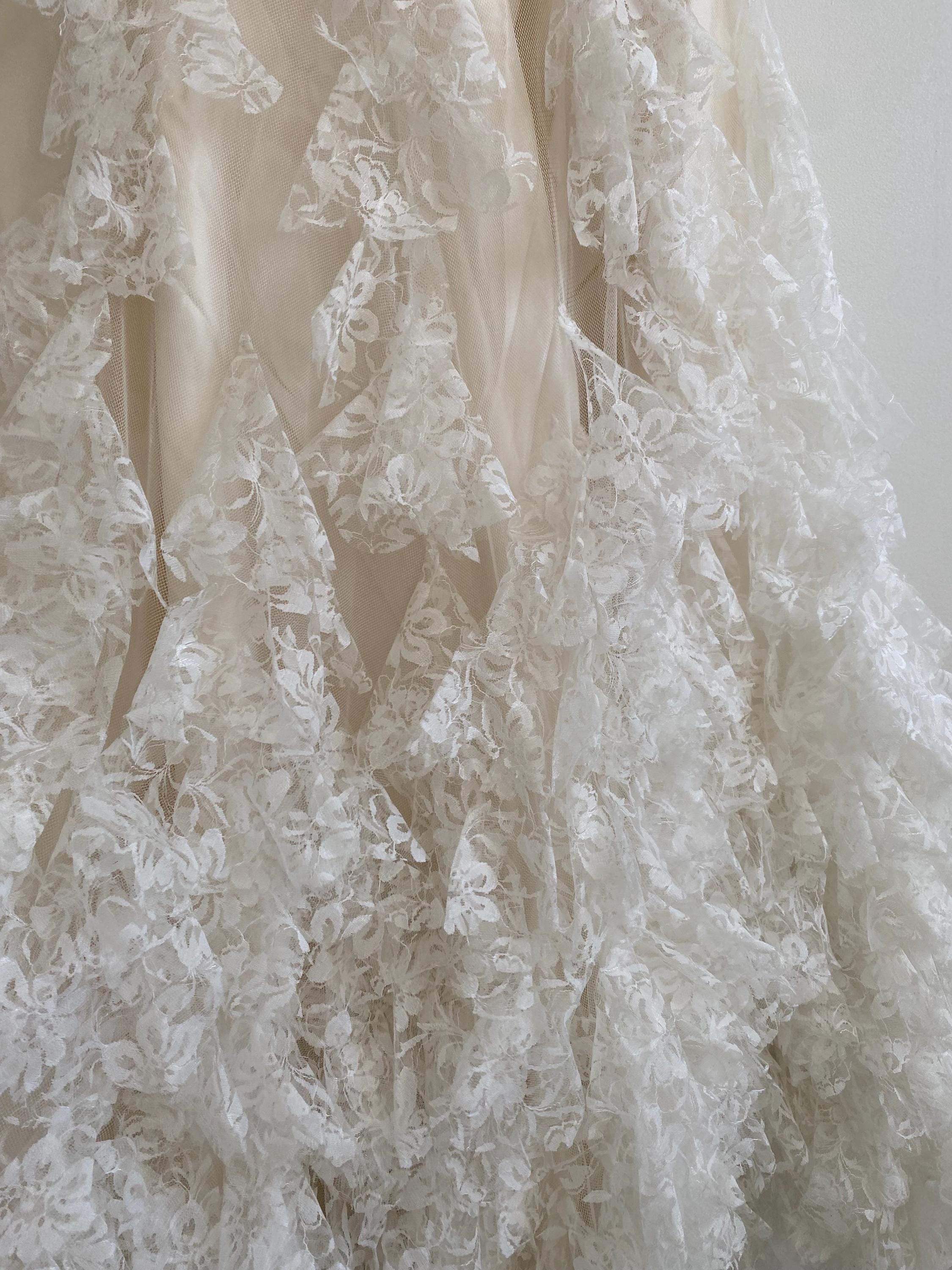 1990s Strapless Lace Wedding Gown